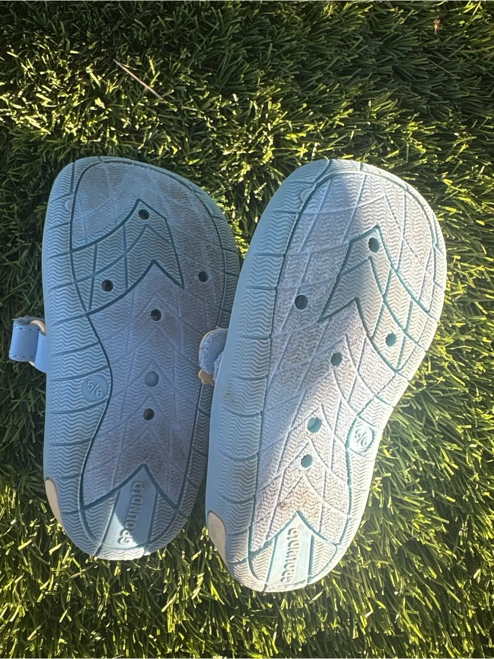 Bluey slippers and shoes size 5/6 toddler